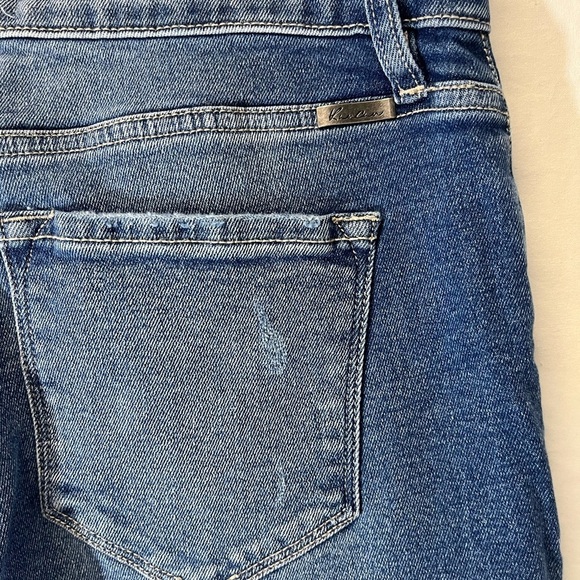 NWT KanCan - Women's Sultana High Rise Slim Straight Jean Medium Wash Size 13/30 - Picture 7 of 11